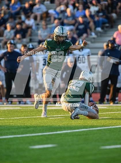 Thumbnail 3 in Lone Star @ Reedy photogallery.