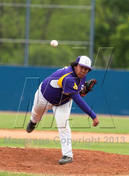 Thumbnail 3 in Brackenridge @ Highlands  photogallery.