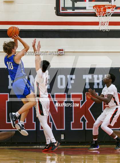 Thumbnail 3 in Lincoln East @ Lincoln High photogallery.