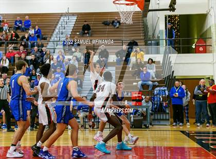 Thumbnail 3 in Lincoln East @ Lincoln High photogallery.