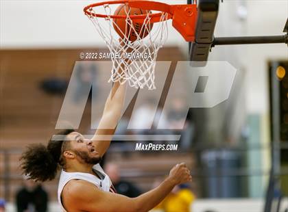 Thumbnail 3 in Lincoln East @ Lincoln High photogallery.