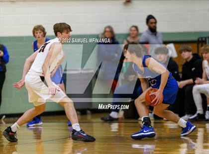 Thumbnail 3 in Lincoln East @ Lincoln High photogallery.