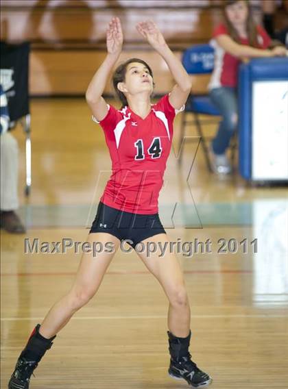 Thumbnail 3 in El Camino Real vs. Cleveland photogallery.