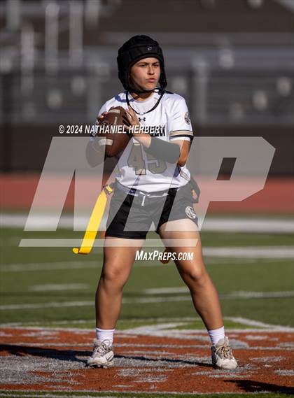 Thumbnail 3 in Antelope Valley vs. Northview (CIF-SS Division 5 Final) photogallery.