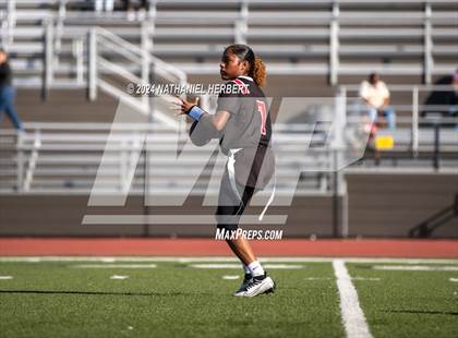 Thumbnail 1 in Antelope Valley vs. Northview (CIF-SS Division 5 Final) photogallery.