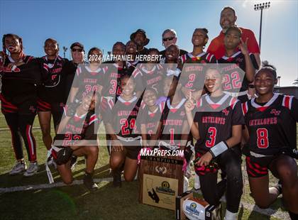 Thumbnail 3 in Antelope Valley vs. Northview (CIF-SS Division 5 Final) photogallery.