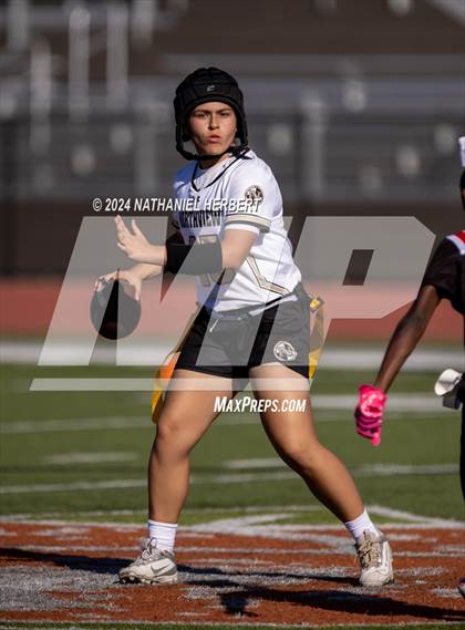 Thumbnail 2 in Antelope Valley vs. Northview (CIF-SS Division 5 Final) photogallery.