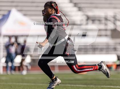 Thumbnail 1 in Antelope Valley vs. Northview (CIF-SS Division 5 Final) photogallery.