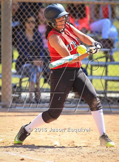 Thumbnail 1 in Troy vs. Samueli Academy photogallery.