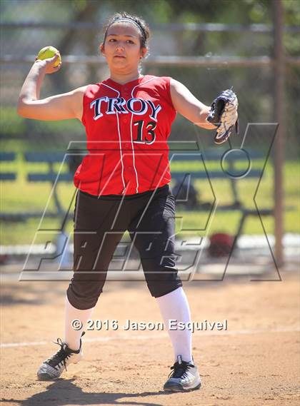 Thumbnail 3 in Troy vs. Samueli Academy photogallery.