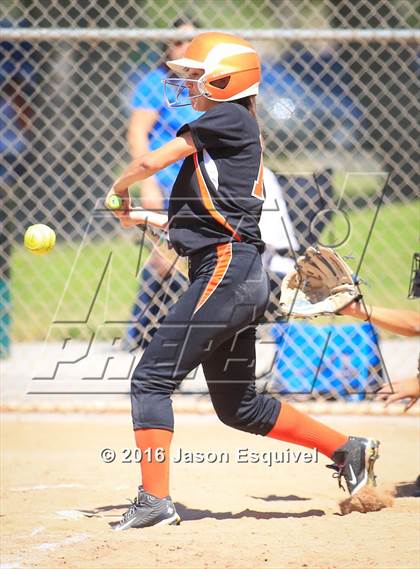 Thumbnail 3 in Troy vs. Samueli Academy photogallery.