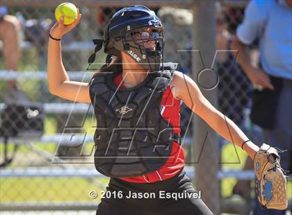 Thumbnail 2 in Troy vs. Samueli Academy photogallery.