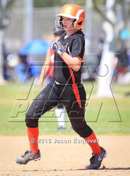 Thumbnail 3 in Troy vs. Samueli Academy photogallery.