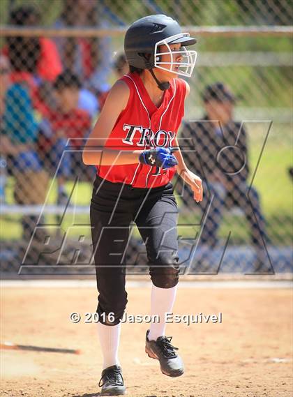 Thumbnail 3 in Troy vs. Samueli Academy photogallery.