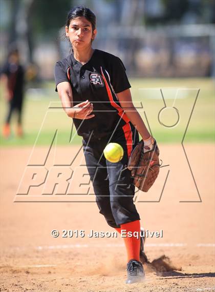 Thumbnail 1 in Troy vs. Samueli Academy photogallery.