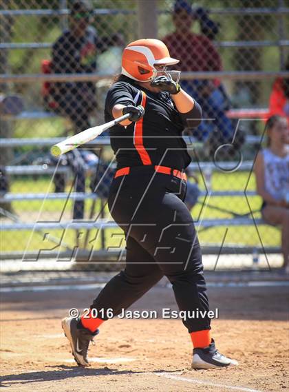 Thumbnail 2 in Troy vs. Samueli Academy photogallery.