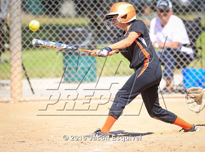 Thumbnail 2 in Troy vs. Samueli Academy photogallery.