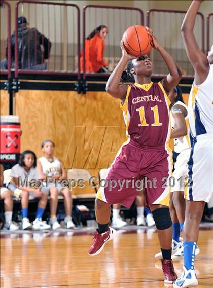 Thumbnail 3 in Cheltenham @ Central (11th Annual Girls Play by Play Classic) photogallery.