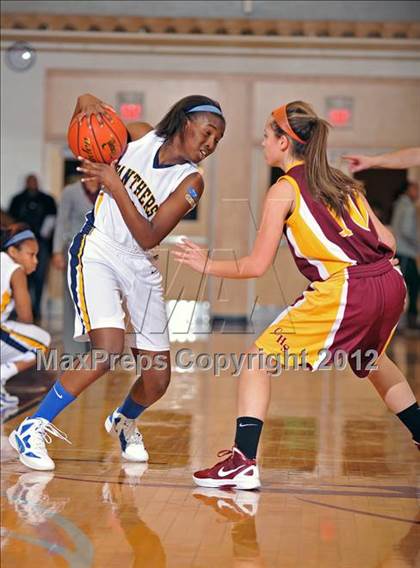 Thumbnail 2 in Cheltenham @ Central (11th Annual Girls Play by Play Classic) photogallery.