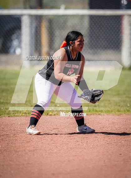 Thumbnail 3 in Carlin vs Wells (NIAA Class 1A Northern Playoff Game 5) photogallery.
