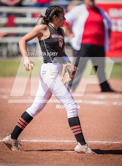 Thumbnail 2 in Carlin vs Wells (NIAA Class 1A Northern Playoff Game 5) photogallery.