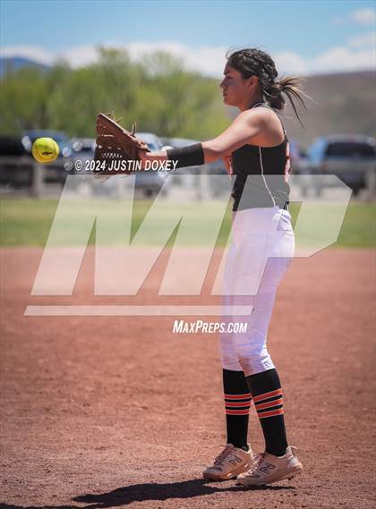 Thumbnail 3 in Carlin vs Wells (NIAA Class 1A Northern Playoff Game 5) photogallery.
