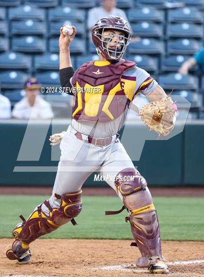 Thumbnail 1 in Salpointe Catholic vs. Saguaro photogallery.