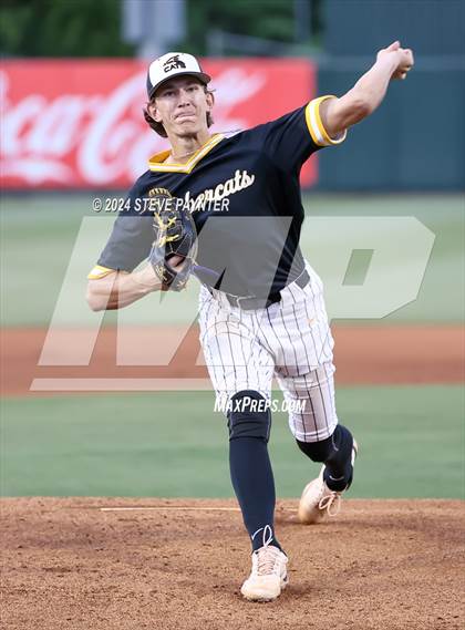 Thumbnail 1 in Salpointe Catholic vs. Saguaro photogallery.