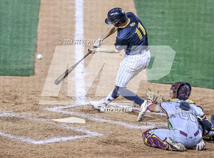 Thumbnail 1 in Salpointe Catholic vs. Saguaro photogallery.