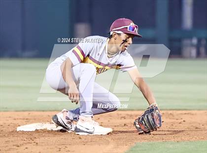 Thumbnail 3 in Salpointe Catholic vs. Saguaro photogallery.