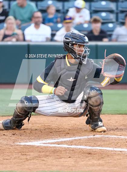 Thumbnail 2 in Salpointe Catholic vs. Saguaro photogallery.