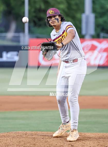 Thumbnail 1 in Salpointe Catholic vs. Saguaro photogallery.