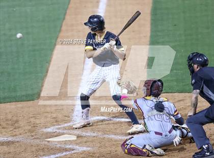Thumbnail 3 in Salpointe Catholic vs. Saguaro photogallery.
