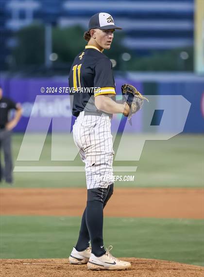Thumbnail 2 in Salpointe Catholic vs. Saguaro photogallery.