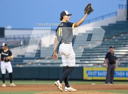 Thumbnail 2 in Salpointe Catholic vs. Saguaro photogallery.
