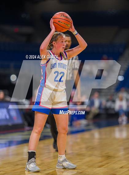 Thumbnail 2 in Valley vs. Neches (UIL 1A Basketball Semifinal) photogallery.