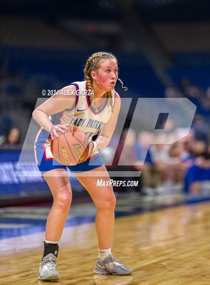 Thumbnail 2 in Valley vs. Neches (UIL 1A Basketball Semifinal) photogallery.