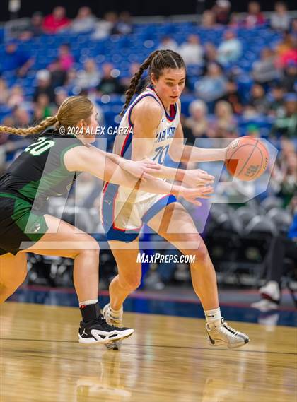 Thumbnail 2 in Valley vs. Neches (UIL 1A Basketball Semifinal) photogallery.