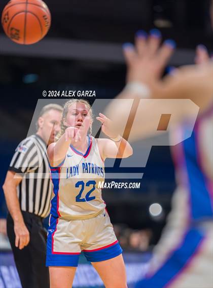 Thumbnail 3 in Valley vs. Neches (UIL 1A Basketball Semifinal) photogallery.
