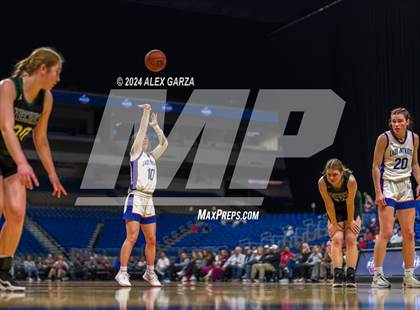 Thumbnail 3 in Valley vs. Neches (UIL 1A Basketball Semifinal) photogallery.