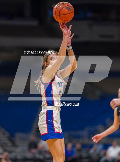 Thumbnail 2 in Valley vs. Neches (UIL 1A Basketball Semifinal) photogallery.