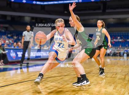 Thumbnail 1 in Valley vs. Neches (UIL 1A Basketball Semifinal) photogallery.