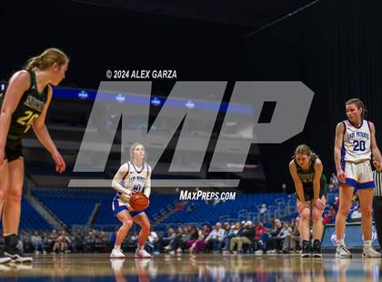 Thumbnail 2 in Valley vs. Neches (UIL 1A Basketball Semifinal) photogallery.