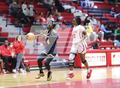 Thumbnail 3 in Cape Fear @ Seventy-First photogallery.