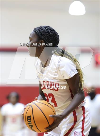 Thumbnail 2 in Cape Fear @ Seventy-First photogallery.