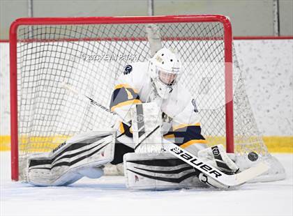Thumbnail 1 in Greenwich vs. Simsbury (CIAC DI Quarterfinal) photogallery.
