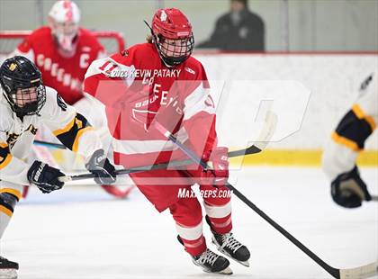 Thumbnail 1 in Greenwich vs. Simsbury (CIAC DI Quarterfinal) photogallery.