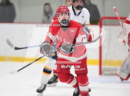 Thumbnail 1 in Greenwich vs. Simsbury (CIAC DI Quarterfinal) photogallery.