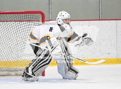Thumbnail 2 in Greenwich vs. Simsbury (CIAC DI Quarterfinal) photogallery.