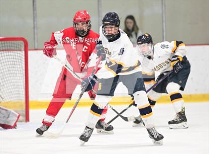 Thumbnail 2 in Greenwich vs. Simsbury (CIAC DI Quarterfinal) photogallery.